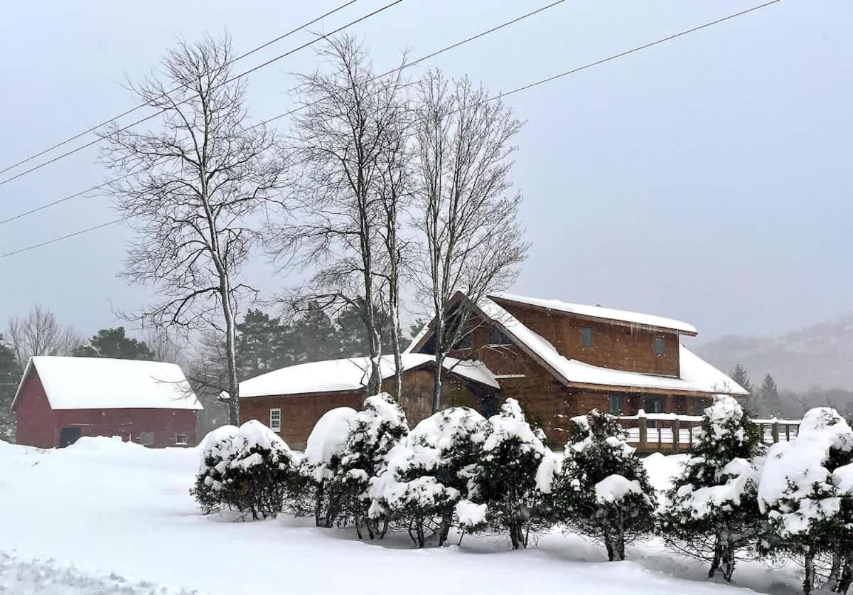 Stunning Log Cabin Getaway At The Hannu Haus Ironwood Exterior foto